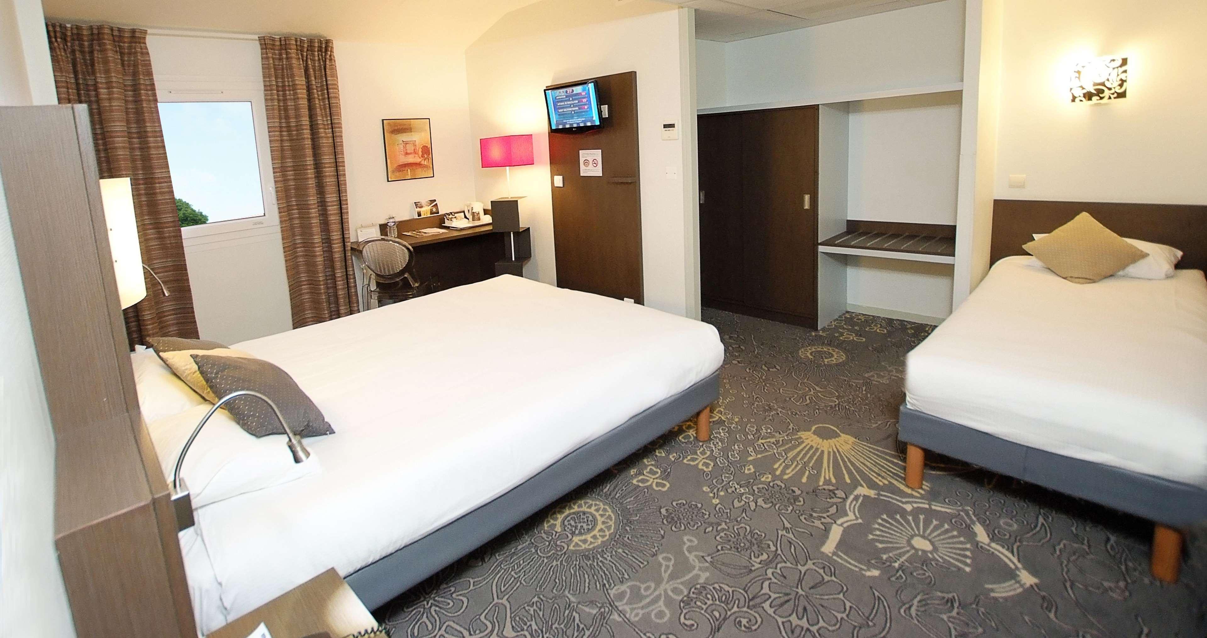 Hotel Kyriad La Rochelle Centre Ville Εξωτερικό φωτογραφία