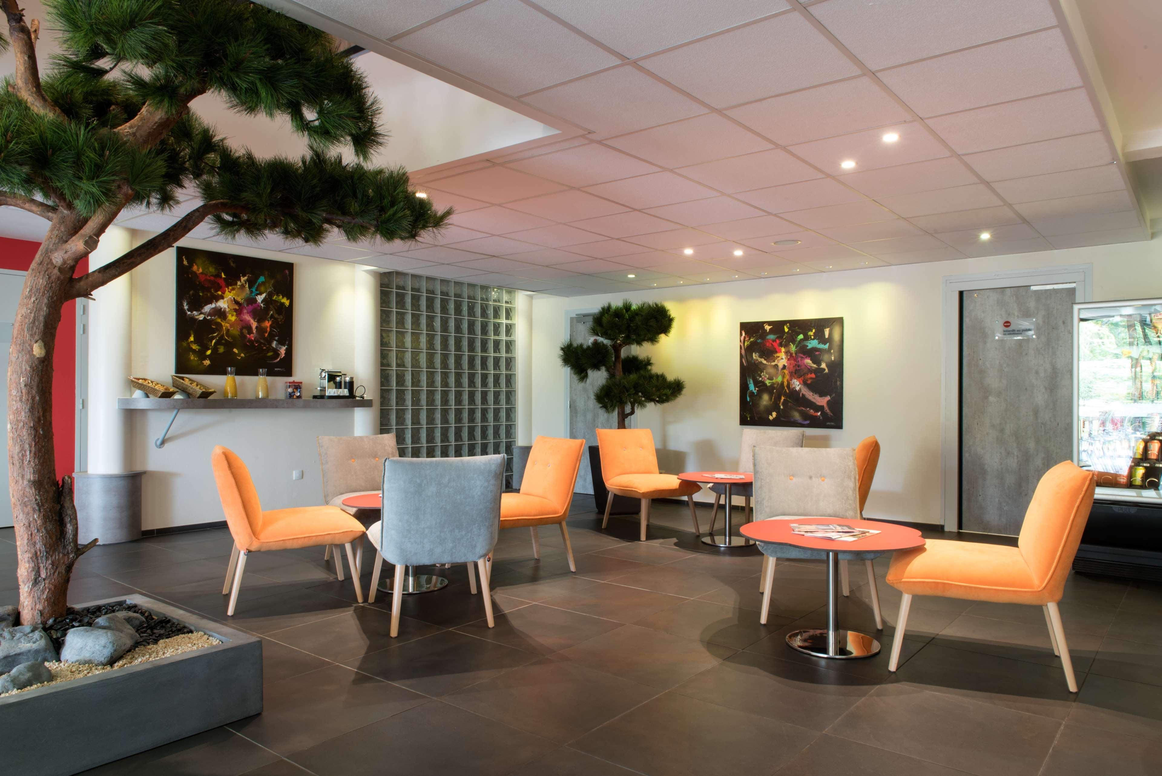 Hotel Kyriad La Rochelle Centre Ville Εξωτερικό φωτογραφία
