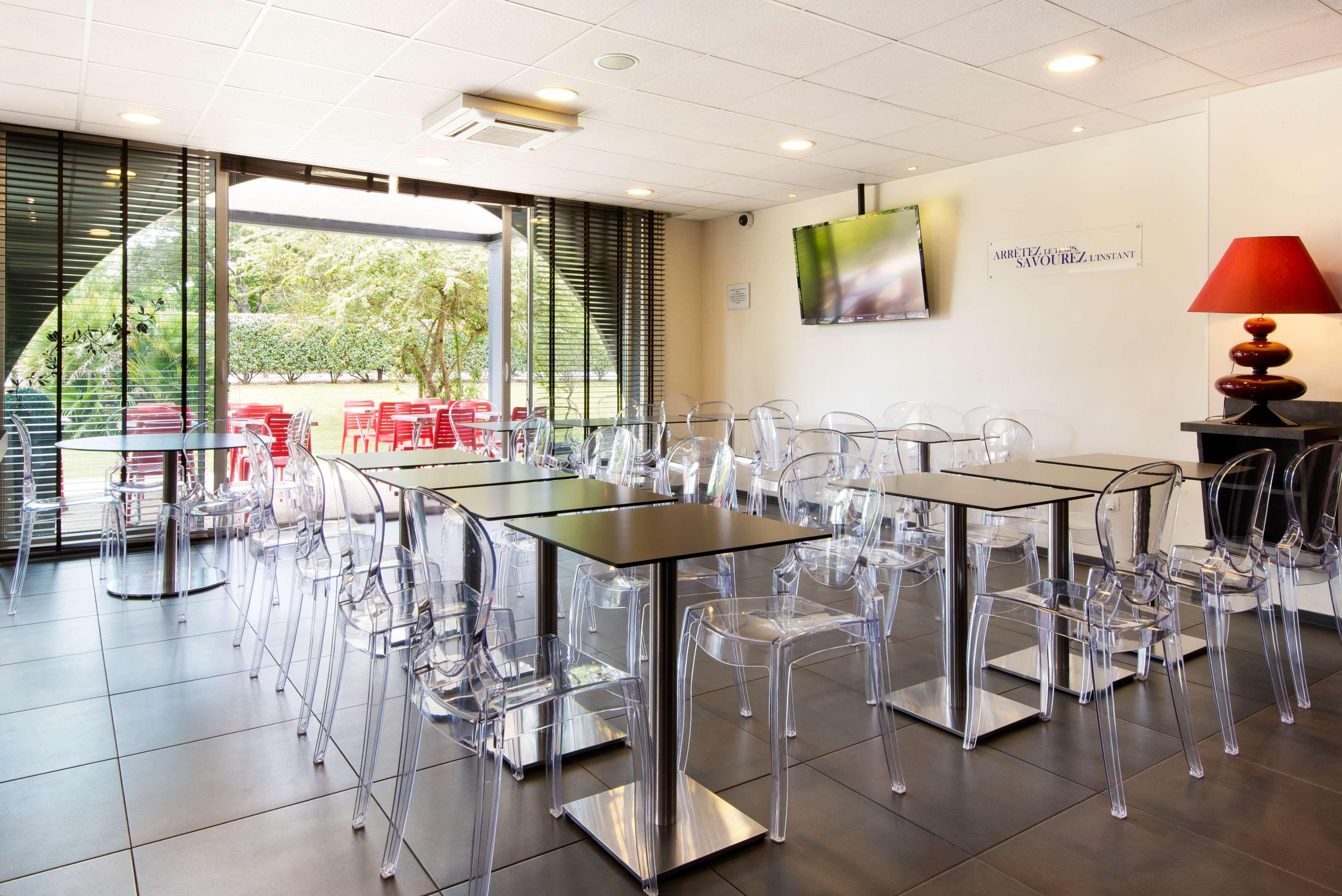 Hotel Kyriad La Rochelle Centre Ville Εξωτερικό φωτογραφία