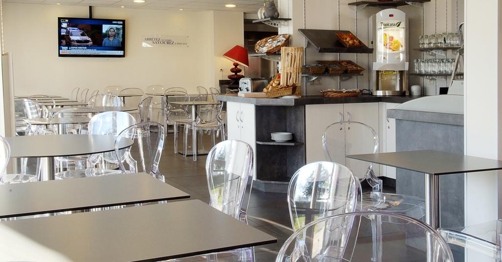 Hotel Kyriad La Rochelle Centre Ville Εξωτερικό φωτογραφία
