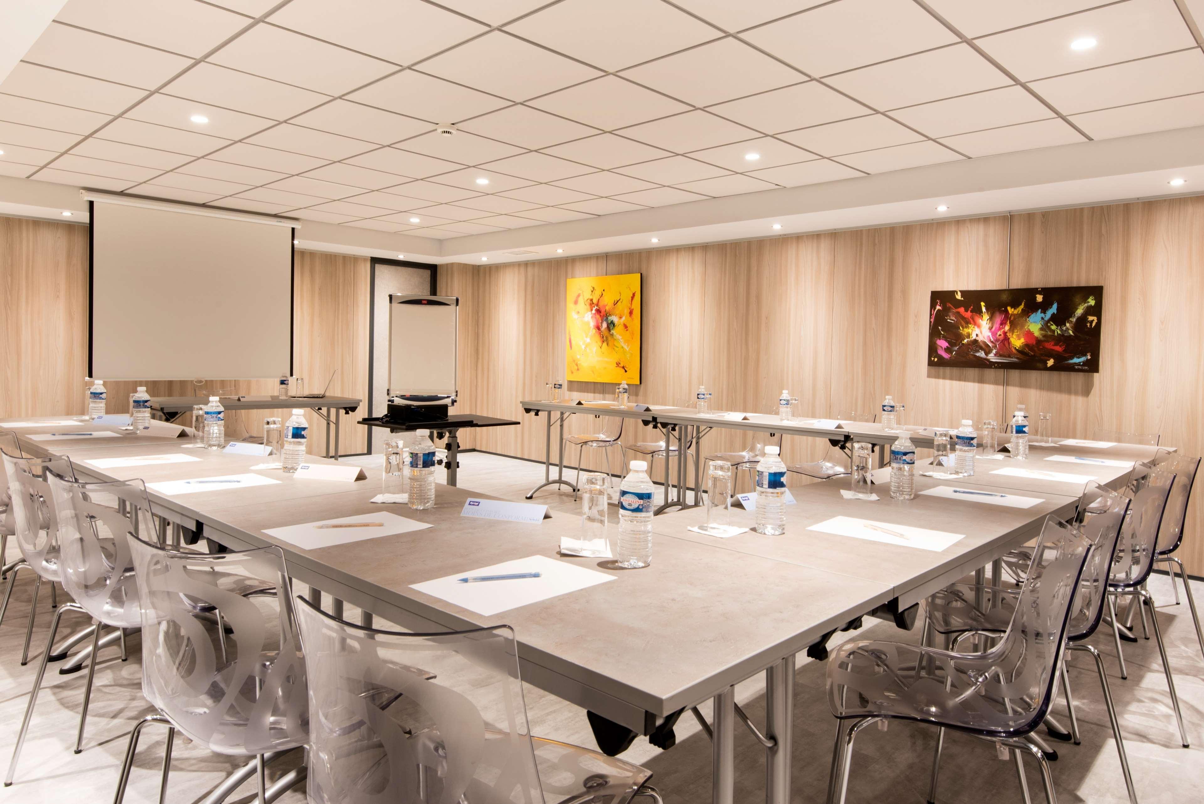 Hotel Kyriad La Rochelle Centre Ville Εξωτερικό φωτογραφία
